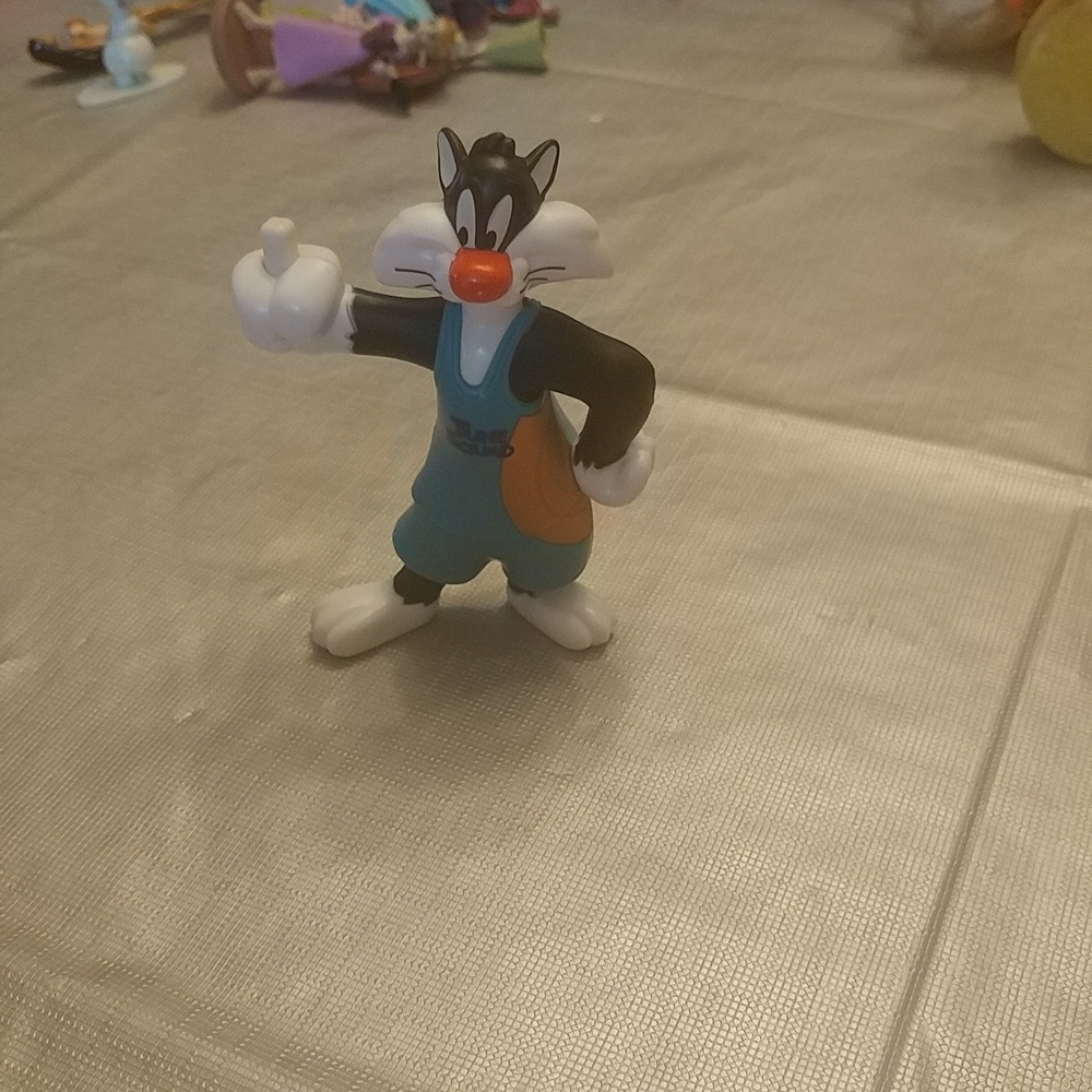 10/$10  Looney Tunes Sylvester Cat Tune Squad Space Jam 2000